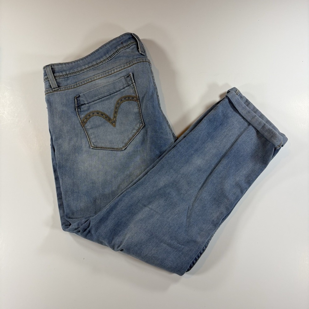 Levi's Honestly Made Light Blue Denim Cuffed Capri Jeans Junior Sz 17  Y2K Retro